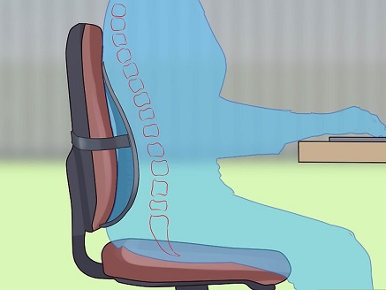 استفاده از بالشتک برای نشستن روی صندلی